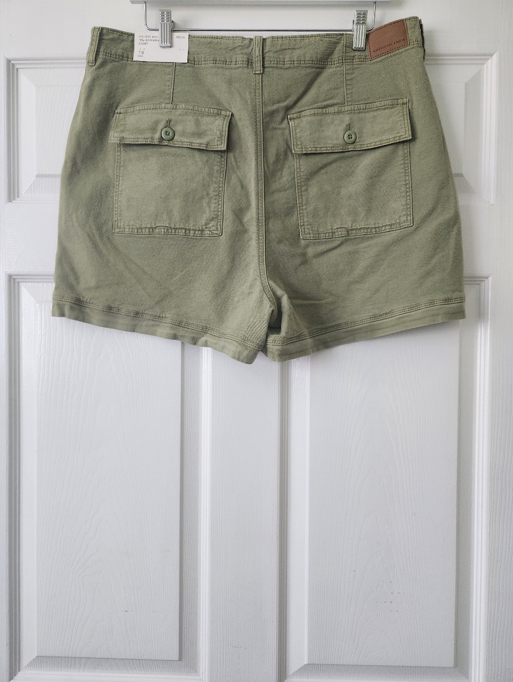 NWT American Eagle Outfitters Olive Green Cargo Shorts - Women's 18 - Picture 7 of 9